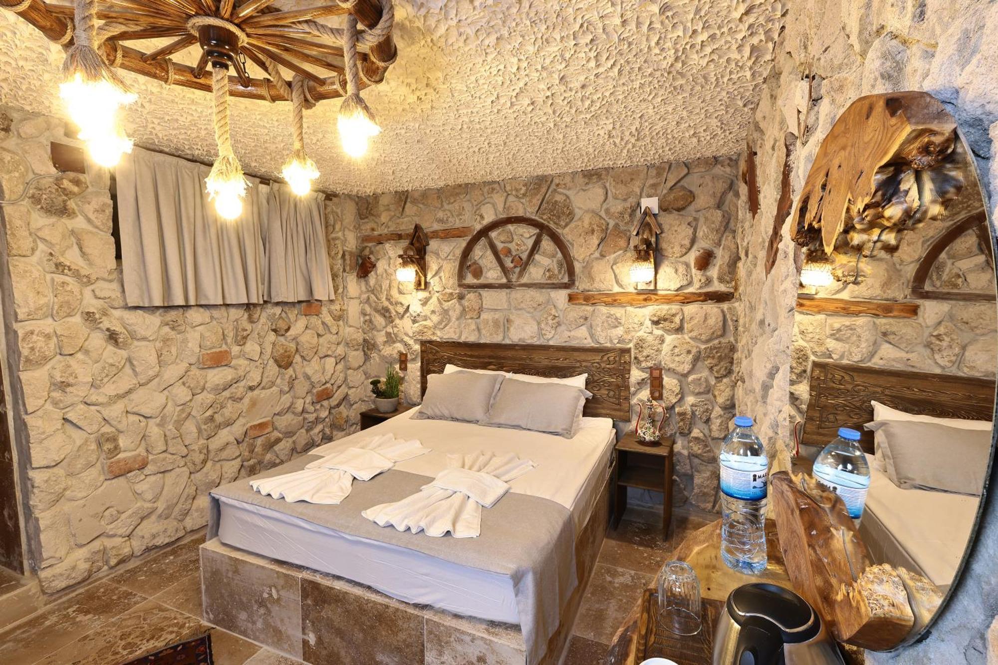 Moonlight Of Cappadocia Hotell Üçhisar Exteriör bild
